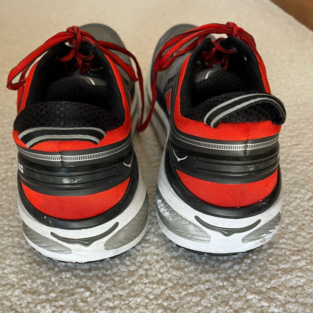 Hoka ONE ONE BONDI4 RUNNING Shoes
Men’s size 13 
Preowned Used Hole and scuffs. - Picture 9 of 16